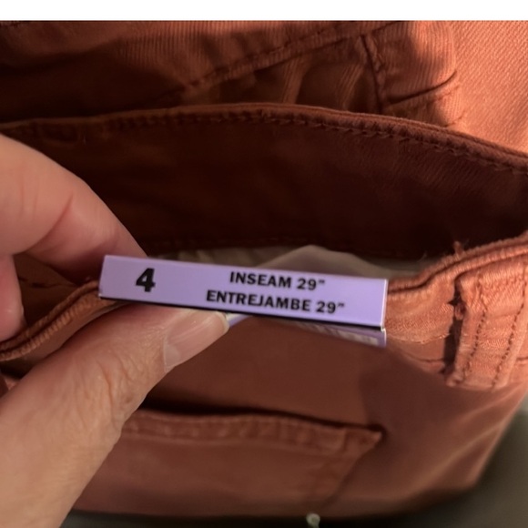 BNWT High Rise Stretchy Skinny Jeans - Picture 2 of 5